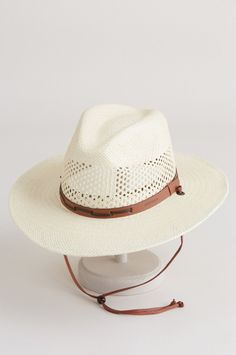 Stetson's handsome genuine Panama straw hat has a fully vented pinch-front crown that keeps you feeling as cool as you look. Free shipping + returns. Stetson Straw Hats, Beanie Hat Outfit, Hat Outfits Summer, Fall Hat Outfits, Mens Straw Hats, Mens Dress Hats, Hat Aesthetic, Novelty Hats, Stetson Hat