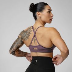 The Strive Bra is designed with lightweight breathable material and adjustable strap sliders to offer the perfect amount of support. Featuring unique open-back construction and 4-way stretch, this sports bra enables you to train in comfort. Adjustable Straps Sports Bra For Light Exercise, Adjustable 4-way Stretch Sports Bra For Light Exercise, Functional Sports Bra With Adjustable Straps And 4-way Stretch, Functional 4-way Stretch Sports Bra With Adjustable Straps, Functional Sports Bra With Adjustable Straps For Light Exercise, Adjustable Straps Strappy Back Sports Bra For Gym, Supportive Racerback Sports Bra With Adjustable Straps, Gym Sports Bra With Adjustable Straps And Strappy Back, Gym Sports Bra With Adjustable Strappy Back