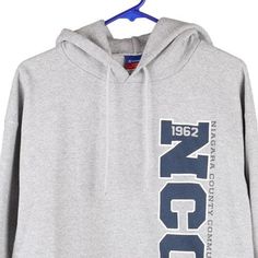 Description:Vintage National County Community College grey Champion hoodie, fits large.GENDER: mens CONDITION: good - blue pen mark on front.STYLE: hoodieERA: 1990sCOLOUR: greyFABRIC: cotton blend Grey Champion Hoodie, Blue Pen, College Hoodies, Hoodie Fits, Champion Hoodie, Community College, Grey Cotton, Cotton Blend, Pen