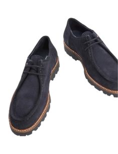 Tommy Hilfiger mocassini blu camoscio FM0FM04149. Scarpe uomo realizzate in morbido camoscio con lacci e suola carrarmato, soletta in poliuretano riciclato, suola in gomma termoplastica, cuciture a contrasto. Altezza suola cm 3. Composizione 100% camoscio. Tommy Hilfiger, Loafers, Black