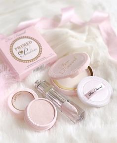 Princess Aesthetic Makeup, Old Princess Aesthetic, Princess Makeup, Pink Girly Things, Skin Care Brands, Princess Aesthetic, Pink Makeup, Aesthetic Pink, Makeup Goals