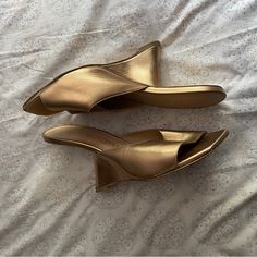 Gold Mule With Unique Heelshape. Scuffs Noted In Images. Worn Twice. Comes With Dust Bag! Gold Mules, Gold Wedges, Women's Mules, Womens Mules, Stuart Weitzman Shoes, Stuart Weitzman, Mule, Shoes Women Heels, Dust Bag