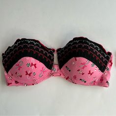 New With Tags Candy Cane Print Pink Bra Size 32b Brand: Eyeshadow Black Trim On Cups Candy Cane And Peppermint Print 95% Cotton 5% Spandex All Photos Are Mine Please Ask Any Questions Before Purchasing. New To Poshmark? Save $10 On Your First Purchase When You Sign Up With The Code: Laviexenrose Pink Fitted Strapless Bra, Pink Fitted Strapless Intimate, Pink Strapless Bra, Eyeshadow Pink, Eyeshadow Black, Printed Bras, New Bra, Pink Stars, Print Pink