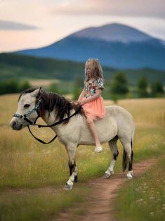 It's a Western TUTU Cowgirl Party Dress 🌵 Whether your little Cowgirl is kicking up her heels at the dance or riding her best pony, these TUTU dresses are perfect for your Western Cowgirl Cutie!! Top is a super soft t-shirt material that's available in 3 different prints. Skirt is fully lined with 3 layers of tulle! 😍 Spring, Summer, Fall, Family Pictures, Easter, Birthday, Wedding, or just out Cowgirl Princessing 👑 -this adorable western dress is perfect for your little Cowgirl! Aren't these the cutest dang Western Tutu dresses!! 3 fun prints/colors to choose from... if you can pick just one! More Razels! Shop tons of girls boutique items including more dresses!! Materials: cotton spandex blend. Party Dress Western, Cowgirl Tutu, Cowgirl Dress, Dresses Materials, Dress Western, Western Prints, Cowgirl Dresses, Girls Tutu Dresses, Pony Rides