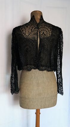 "Antique Lace Blouse - Jacket This is a treasure perfect for your closet. Works like blouse or jacket and close with small pin. In good condition! Some lining Silk in black Measurements: - Shoulder to shoulder: 15.74\" (40 cm) - Slevees: 23.62\" (60 cm) - Chest; 39.37\" (100 cm) Thanks for stopping by!!" Elegant Cropped Blouse For Party, Elegant Cropped Evening Tops, Elegant Cropped Tops For Evening, Black Cropped Party Outerwear, Black Cropped Outerwear For Party, Black Cropped Top For Formal Occasions, Elegant Cropped Outerwear For Evening, Elegant Cropped Black Top, Formal Cropped Blouse For Fall