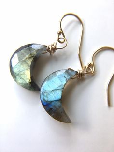 Beautifully handcrafted boho labradorite earrings on Sterling silver or 14k Gold filled will take any outfit to that bohemian goddess 🌱 lookChoose your finish from the drop down menu -- all stones will have a luxurious flash to them at all different angles in the sun. Your labradorite earrings will come in a velvet bag Bohemian Pierced Labradorite Jewelry, Unique Labradorite Drop Earrings, Unique Labradorite Drop Earrings Jewelry, Bohemian Labradorite Drop Earrings, Bohemian Labradorite Dangle Earrings, Labradorite Wire Wrapped Drop Earrings, Handmade Gold Labradorite Earrings, Handmade Artisan Moon-shaped Jewelry, Bohemian 14k Gold-filled Pierced Jewelry