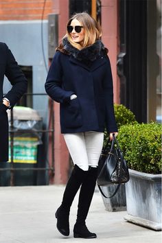 Olivia Palermo in Stuart Weitzman 5050 and wool, fur-lined jacket. Stuart Weitzman Boots Outfit, White Jeans Winter, Stuart Weitzman 5050, Johannes Huebl, Estilo Olivia Palermo, Celebrity Style Guide, Olivia Palermo Style, Stuart Weitzman Boots