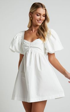 Vashti Mini Dress - Puff Sleeve Sweetheart Dress in Off White Puff Sleeve Mini Dress Outfit, White School Dance Dresses, Sweathearts Dress, Baby Doll White Dress, Mini Puff Sleeve Dress, Cute White Dresses Casual, Hot Day Fall Outfits, Short Fluffy Dress, White Dress For Church