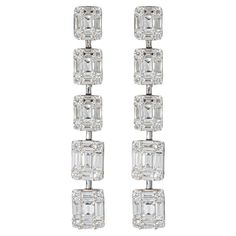 The earrings are made up of 10 graduated rectangular elements. Each element is set with 4 brilliant-cut diamonds and 5 baguette-cut diamonds. Total number of brilliants: n ° 90 Total carat weight: 3.65 ct The earrings are in 18 Kt white gold The manufacture is Made in Italy. •EACH ITEM IS SOLD WITH THE BAGLIONI JEWELERY GUARANTEE CERTIFICATE, WHICH CERTIFIES THE CHARACTERISTICS AND AUTHENTICITY OF THE STONES AND MATERIALS USED. •BAGLIONI JEWELERY WAS FOUNDED IN 1985 IN THE CENTER OF ROME (NEAR P Luxury White Gold Diamond Linear Earrings, Luxury Diamond Cut Linear Earrings As A Gift, Luxury White Baguette Cut Diamond Earrings, Luxury White Linear Earrings With Prong Setting, Luxury Rectangular Earrings For Anniversary, Gold Mosaic, Vs Diamond, Pierced Jewelry, Baguette Cut Diamond