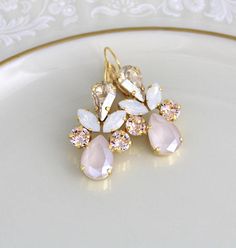 Swarovski Wedding earrings, Gold Bridal earrings, Bridal jewelry, Champagne crystal earrings, Bridal Cristal Embroidery, Mob Jewelry, Wedding Earrings Gold, Gold Bridesmaid Necklace, Gold Wedding Earrings, White Opal Earrings, Ear Pieces, Packing Orders, Bridal Jewelry Vintage