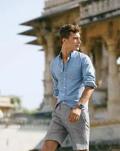 25+ Trending Summer Grey Shorts Outfits for Men (2024) 17 Look Bermuda, Men Street Style, Seersucker Shirt, J Crew Style, Evolution Of Fashion, J Crew Men, Men Summer, Men Street