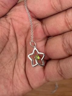 Star pendant with peridot gemstone with necklace. August Birthstone Necklace, August Birthstone, Birthstone Pendant, Peridot Gemstone, August Birth Stone, Necklace Sterling Silver, Birthstone Necklace, Star Pendant, Pendant Necklaces