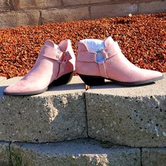 Light Pink Booties By Wild Diva Size 7/2, Brand New, Never Wor White Chelsea Boots, Cutout Ankle Boots, Pink Booties, Womens Cowgirl Boots, Wild Diva Shoes, Platform Heels Boots, Chunky Heel Ankle Boots, Slouchy Boots, Grey Boots