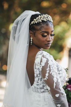 This breathtaking bride complemented her glam look with our "Rachel" headpiece | wedding inspo, 2024 wedding, 2024 bride, wedding hair, bridal hair styles, bridal hair accessories, bridal headpieces, headpieces for brides, bridal tiara, bridal crown, tiaras and crowns, headpieces for brides, luxury jewelry, diamond crown, bridal hair ideas, sparkly tiaras, sparkly wedding tiara, diamond tiara,glamorous wedding, sparkly headpiece, winter bride,thanksgiving gift ideas #bride #wedding #weddinghair Sparkly Headpiece, Headpieces For Brides, Hair Styles Bridal, Luxury Jewelry Diamond, Bridal Hair Styles, Bridal Hair Ideas, Thanksgiving Gift Ideas, Tiara Diamond, Crown Bridal Hair