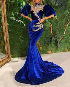 5pif1qq6nh5 Evening Dresses Gold, Royal Blue Velvet Dress, Mermaid Prom Gown, Reception Gowns, Evening Dress Beaded, Mermaid Gown Prom, Dresses Gold, Celebrity Party, Gold Evening Dresses