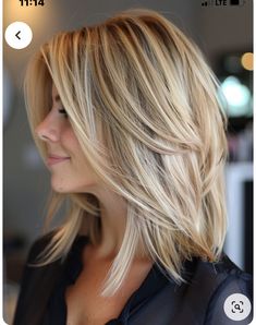 Cabelo Pin Up, Hair Cut Ideas, Bob Haircut Ideas, Short Hair Cut, Haircuts For Medium Length Hair, Stacked Bob, Layered Haircuts For Medium Hair, Medium Bob, Medium Layered Haircuts