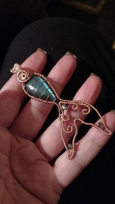 "Beautiful wire wrap Mermaid Tail pendant. Made to order with pure copper and Labradorite. Comes ready to wear on a leather necklace with matching copper \"s\" clasp. It is approximately 3  1/4 inches from the top to the bottom point. Be sure to check out our other pretties and have your entire order shipped for one low shipping charge." Copper Wrapped Jewelry, Copper Wire Wrapping, Mermaid Wire Jewelry, Snake Wire Wrap, Coffin Wire Wrap, Wire Wrapped Jewelry Beginner Tutorial, Wire And Bead Crafts, Easy Wire Wrapping, Wire Wrapped Pendant Tutorial