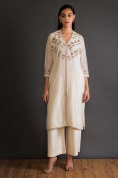 Shop for Shikha Mehta White Chanderi Kurta And Pant Set for Women Online at Aza Fashions V Neck Kurta, Matching Pajama, Zari Embroidery, White Kurta, New Address, Kurta Designs Women, Pants Fit, Embroidered Neckline, Indian Fashion Designers