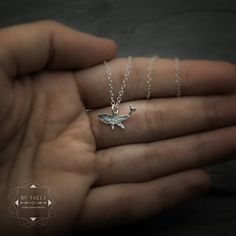 "Tiny silver humpback whale charm necklace, delicate and a statement piece, the necklace is bound to be a favorite among all those fascinated by the magical world under the sea ★This is the silver item, for the gold item use this link: https://www.etsy.com/listing/643127256 ♥WANT TO MAKE IT PERSONAL? ♥ Add a charm letter to your necklace - Add this item: https://www.etsy.com/il-en/listing/687931684 ★ Available in Silver [Sterling silver chain & silver plated pendant] ★Comes in our signature World Map Necklace, Surf Jewelry, Whale Necklace, Ocean Necklace, Preppy Jewelry, Jewelry Accessories Ideas, Humpback Whale, Magical World, Pet Necklace