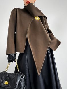 Fall Fashion Coats, Winter Shorts, Statement Coat, Unique Jackets, Autumn Sleeve, Tweed Coat, Coat Design, Cashmere Coat, Short Coat