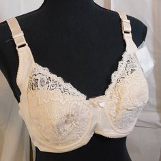 Three Ladies Bras: White, Beige, And Black. C Cups. Underwires 3 Bras Sold As One Unit. Feminine Beige Bra With Medium Bust Support, Beige Lace Bra Comfortable, Beige Lace Underwire Bra, Cream Full Coverage Bra With Medium Bust Support, Cream Full Coverage Bra With Medium Support, Cream Lace Underwire Bra, Feminine Beige Bra With Lace Trim, Beige Full Cup Bra With Delicate Lace, Beige Full Cup Bra Partially Lined