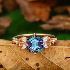 Engagement Ring Metal Type: 925 Sterling Silver, Soild 10k Gold, Solid 14k Gold, Solid 18k Gold Center Stone: Lab Created Alexandrite Center Carat Weight: Hexagon Cut 1.7CT (7mm) Side Stone: Moissanite Side Carat Weight: 0.24ctw Band Width: 1.45mm SKU: ESYFXR0487-alexandrite Accessories: *Shipped with beautiful ring box; *Directly price from Manufacturer, 1/3 the price from Jewelry Store; - Ethically Sourced Alexandrite Ring, Unique Gemstones, Ring Box, 10k Gold, Jewelry Stores, Beautiful Rings, 925 Sterling Silver, Engagement Rings, Sterling Silver