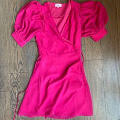 Gotten Off Revolve, Sold Out Online! Only Worn Once - Brand New Condition. Most Flattering Fit Pink Dress, Puff Sleeve, Colorful Dresses, Mini Dress, Brand New, Womens Dresses, Pink, Women Shopping, Dresses