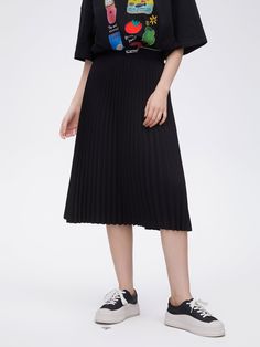 Details: Classic, versatile pleated half skirt in black. On-trend monogrammed offset print on waistband Elasticated waistband design High-temperature pleating process, natural hemline Materials & Care: Polyester 76.5%Viscose 20.2%Spandex 3.3% Hand wash | Dry clean Do not bleach Size & Fit: Model is 5'7", Bust 32, Waist 24, Hips 35, wearing a size S Item #: SN1SK99 Black Knee-length Skirt With Elastic Waistband, Black Casual Pleated Skirt For Fall, Trendy Black Pleated Flared Skirt, Chic Black Pleated Skirt With Accordion Pleats, Casual Relaxed Pleated Skirt, Casual Relaxed Skirt With Pleated Hem, Black Pleated Skirt For Workwear, Trendy Black Pleated Skirt For Spring, Black Fitted Pleated Skirt With Accordion Pleats