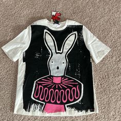 Nwt. In Perfect New Condition. Size M But Looks Like It Runs Small. I’m Selling As Size S. Length 28.5”. Shoulder 16”. Chest 22”. Boxy Tee. Round Neck. 100% Cotton. No Trades Spring Cotton Shirt With Graphic Design, Tan Cotton Shirt With Graphic Print, Tan Tops For Spring Streetwear, Zara Tops With Graphic Print And Relaxed Fit, Spring Tan Tops With Graphic Print, Spring Tan Graphic Print Tops, Graphic Tee Shirt With Logo Print For Spring, White Graphic Tee By Zara, Zara White Graphic Tee Tops