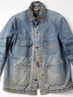 This is a vintage Big Ben denim chore coat.  The well-worn jacket has a blanket lining and corduroy collar.  CONDITIONIn fair condition with wear consistent with age and heavy use.  Holes and fraying. MARKED SIZE:  44MEASUREMENTSBust:  46"  ..  116.8 cmLength:  31"  ..  78.7 cmShoulders:  20" ..  50.8 cmOutside Sleeve: 25"  ...  63.5 cmNeck to Cuff:  34" ..  86.4 cm1120128 Denim Chore Jacket, Barn Jacket, Denim Ideas, Denim Wear, Movies Outfit, Chore Coat, Vintage Denim Jacket, Chore Jacket, Plain Shirts