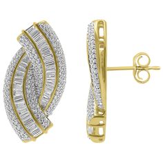 14 Karat Yellow Gold entangle Diamond Stud Earrings With 240 Round Brilliant and 56 baguette-cut Diamond drop earrings have 2.00 Carats of Round Brilliant set in pave and channel setting, H-I color I2 clarity. These sparkling stud earrings secure comfortably with post and backs. Baguette Earrings, Baguette Bracelet, Baguette Earring, Channel Setting, Baguette Cut Diamond, Diamond Drop Earrings, Diamond Stud Earrings, Diamond Drops, Baguette Cut