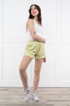 The Sweet Nothings Lounge Shorts by Easel is a solid pair of textured ribbed knit shorts. They feature side pockets, elastic waistband with drawstring, side slits and outer stitch detailing! Make sure you pair with are "Sweet Nothings Lounge Top" Fabric: 67% Polyester, 29% Cotton, 4% Spandex Measurements: Rise (Size M): 12'' Inseam (Size M): 3'' True To Size S 0-6 M 6-10 L 10-14