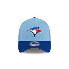 With a walk-off home run to clinch back-to-back titles for the Blue Jays, the definition of World Series heroics was written. In honor of that memorable night in 1993, the 2024 Batting Practice cap merges design elements of their home jersey with the team’s current bird logo. Represent your team with the Toronto Blue Jays 2024 Batting Practice 39THIRTY Stretch Fit Cap features an embroidered Blue Jays logo at the front panels with a matching team wordmark at the rear. Additional details include Bird Logo, Bird Logos, Spring Training, Star Logo, Home Run, Toronto Blue Jays, New Era 59fifty, Blue Jays, Fitted Caps