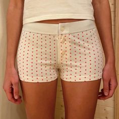 Brandy Melville Heart Pattern 3-Button Boyshorts Brand New With Tags Measurement: 9.5" (24 Cm) Rise, 26" (66 Cm) Waist (Stretches) Same Day Shipping White Sleepwear With Built-in Shorts, Cute Cotton Short Sleepwear, Cute Cotton Sleepwear Short Length, Cute Summer Bottoms With Heart Print, Red Cotton Bottoms With Buttons, Cotton Bottoms With Buttons For Loungewear, Casual Cotton Bottoms With Heart Print, Summer Loungewear Shorts With Buttons, Casual Buttoned Shorts For Loungewear