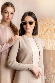 Luxuriate in the simple elegance of MunFashion's Chalk Beige Basic Rib Cardigan. Designed for the fashion-conscious, this cardigan adds a touch of sophistication to any ensemble, whether for a night out or a casual spring day. Its sumptuous ribbing and versatile beige tone make it a staple for the stylish 30s and beyond.

#SpringOutfits #MunFashion #NightOutOutfit #SummerOutfitsWomen30s #SpringFashion2024 #BeigeCardigan #SophisticatedCasual #StyleEssentials #ModernClassic #EverydayElegance Fitted Beige Fine Knit Cardigan, Chic Fine Knit Cardigan For Loungewear, Fitted Fine Knit Beige Cardigan, Beige Ribbed Cardigan For Layering, Fitted Ribbed Beige Cardigan, Elegant Everyday Beige Cardigan, Chic Fine Knit Outerwear, Elegant Beige Ribbed Outerwear, Elegant Ribbed Beige Outerwear