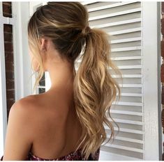 Low Pony With Front Pieces, Serena Vanderwoodsen Ponytail, Messy Ponytail Wedding Hairstyles, Bridesmaid Messy Ponytail, High Pony For Wedding Guest, Ponytail Updo Bridesmaid, Special Occasion Ponytail, Formal Messy Ponytail, Messy Mid Ponytail