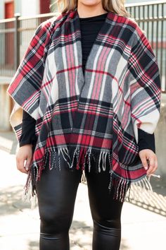 Don't overlook this poncho and miss out ! This poncho has a bold red color with a plaid pattern that is perfect for the season! Throw this poncho over a flirty dress or a cute solid top and skinnies for a casual, trendy look!
100% Acrylic Plaid Winter Poncho, Winter Plaid Poncho, Casual Plaid Poncho For Winter, Casual Red Cape For Fall, Casual Red Cape For Autumn, Shawl Outfit, Fall Trends Outfits, Flirty Dresses, Model Fits