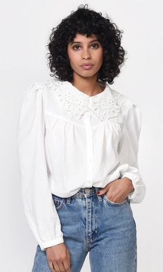 Add some low-key romance to your everyday look with this crisp white blouse, which is styled with an embroidered statement collar and accented pleats along the shoulders. Worn along with jeans or layered under a chunky cardigan will all work equally well with this piece. Crisp White Blouse, Statement Collar, Poplin Blouse, Embroidered Collars, Chunky Cardigan, Luxury Women Fashion, Versatile Dresses, Collar Blouse, White Blouse