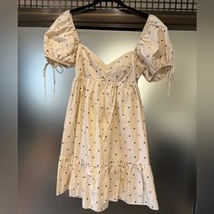 Condition: New Without Tags. Any Questions? Please Comment Below! Babydoll Mini Dress, Brown Polka Dots, Flowy Mini Dress, Green Mini Dress, Bow Detail Dress, Tank Top Dress, Ruffle Mini Dress, Blue Mini Dress, Mini Velvet Dress