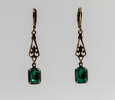 Art Deco Drop Earrings, Dark Green European Crystal, Regency Earrings, Emerald, Edwardian Earrings, Antique Bronze Connector, Handmade UK - Etsy France Classic Green Earrings With Ear Wire, Dark Green Crystal, Art Deco Drop Earrings, Emerald Colour, Bronze Art, Earrings Emerald, Making Glass, Jewelry Making Bracelet, Earrings Antique