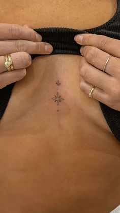 Back Minimalist Tattoo Women, Hawaiian Tattoo Ideas, Desi Tattoo, Bali Tattoo Ideas, Indonesian Tattoo, Lower Back Tattoo, Bali Tattoo, Tato Minimal, Basic Tattoos