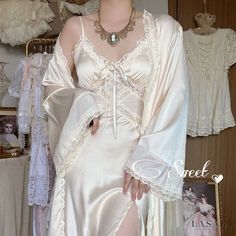 Lasaky - Vintage Silk Sensation Sweet and Soft Downton Manor Camisole Nightgown - Luxurious Skin-Friendly Sleepwear and Morning Robe Long Split Dress, Lace Material, Split Dress, Fashion Elegant, Silk Material, Lace Fashion, 가을 패션, Mode Inspiration, Looks Vintage