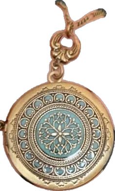 Antique Gold Filigree Locket Necklace For Formal Occasions, Heirloom Filigree Locket Pendant Necklace, Elegant Antique Gold Locket Necklace With Intricate Design, Elegant Medallion Locket Necklace With Antique Finish, Elegant Antique Finish Round Locket Necklace, Elegant Antique Finish Round Pendant Locket Necklace, Antique Locket Pendant Necklace With Intricate Design, Antique Pendant Locket Necklace With Intricate Design, Elegant Bronze Medallion Locket Necklace