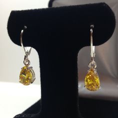 "Beautiful Canary Citrine Quartz Leverback Earrings * Pear Cut Citrine Quartz measure 9x7mm each * 3cts total Gemstone weight * Measure 1\" Long overall * Solid Sterling Silver Hallmarked & Gift Ready! Matching Pendant can be found here https://www.etsy.com/listing/254743027/beautiful-3ct-pear-cut-yellow-citrine Matching Ring Also Available! TIMELESS, BEAUTIFUL & UNIQUE FINE ART JEWELRY" Yellow Jewelry, Matching Ring, Fine Art Jewelry, Canary Yellow, Yellow Citrine, Leverback Earrings, Matching Rings, Pear Cut, White Topaz