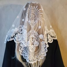 Beautiful White Lace Mantilla Chapel Veil With Jhs Christogram Jesus Hominem Salvator And A Radiating Euchristic Host Over A Ciborium. Front Panels Feature A Cross With Floral Design. 54" Wide 24" Deep. Comes With Two Tiny Combs That Snap To Stay In Place. Position And Easily Stitch In Yourself. Included Is A Carry Pouch. Catholic Veils, Catholic Veil, Lace Mantilla, Veiled Woman, Chapel Veil, Eucharist, White Lace, Veil, Scarf Wrap