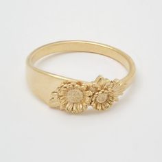 Adjustable 3d Flowers Jewelry, Gold Flower Ring For Promise, Birth Flower Ring For Promise, Anniversary Jewelry With 3d Flower Details, Engraved Flower Ring For Wedding, Dainty 14k Flower Wedding Ring, Dainty Yellow Gold Flower Ring For Wedding, Yellow Gold Flower Ring For Wedding With Birth Flower, Adjustable 3d Flowers Wedding Jewelry