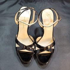 Brand New Jessica Simpson Ojilly Women's Crisscross Design Stylish Wedges Sandal Size 91/2m/41 Color Black Shoetopia Women’s Heels Are Very Comfortable To Wear. They're Well Made With Extra Comfortable Padded Insole, Slip-Resistant Resin Outsole And Soft Anti-Sweat Man-Made Material Lining.Fashionable And Comfortable Standing Walking Without Pain All Day. This Pair Of Heels Is A Perfect Blend Of Trend And Comfort.Ideal For Any Place/ Occasion Heels Height Measurements Apron 4"Inched Comfortable Formal Sandals With 4-inch Heel And Cross Strap, High Heel Sandals With Crisscross Straps For Evening, Evening Sandals With 4-inch Heel And Cross Strap, Evening Sandals With Cross Strap And Heel Loop, Evening Sandals With Heel Loop And Cross Strap, Formal Sandals With Crisscross Ankle Straps, Formal Sandals With Crisscross Straps And High Heel, Formal High Heel Sandals With Crisscross Straps, Evening Fitted Heels With Cross Strap