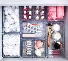 Diy Makeup Organizer, Rangement Makeup, درج السلم, Room Organization Bedroom, Makeup Organization Diy, Makeup Drawer Organization