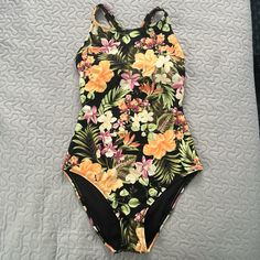 Hurley Ladies One Piece Swimsuit Size: Small Brand New With Tag Classic One Piece With Shelf Bra Soft Removable Cups Adjustable Straps Crisscross Back Upf 50 + Provides Extra Protection Classic 4- Way Stretch Fabric For A Comfortable Fit Reflective Hurley Logo Body: 82% Nylon/18% Spandex Lining: 100% Polyester Hurley Logo, Long Sleeve Swimsuit, Floral One Piece Swimsuit, Floral One Piece, Floral Swimsuit, Swim Shirts, One Piece Swim, 4 Way Stretch Fabric, Orange Fashion