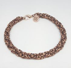 This Byzantine weave bracelet is handwoven using antique copper enamel coated copper jump rings and is available in two different widths.  This is the larger version of this bracelet and is approximately 3/16" (5mm) wide.  The standard length of most bracelets is 7.5"; however, we offer multiple lengths, so please make sure to select your desired bracelet length.  Other lengths are available by special order. Boho Accessories Jewellery, Best Friend Anniversary, Friend Anniversary, Chainmail Bracelet, Sister Best Friend, Boho Accessories, Woven Bracelets, Mom Daughter, Handmade Boho